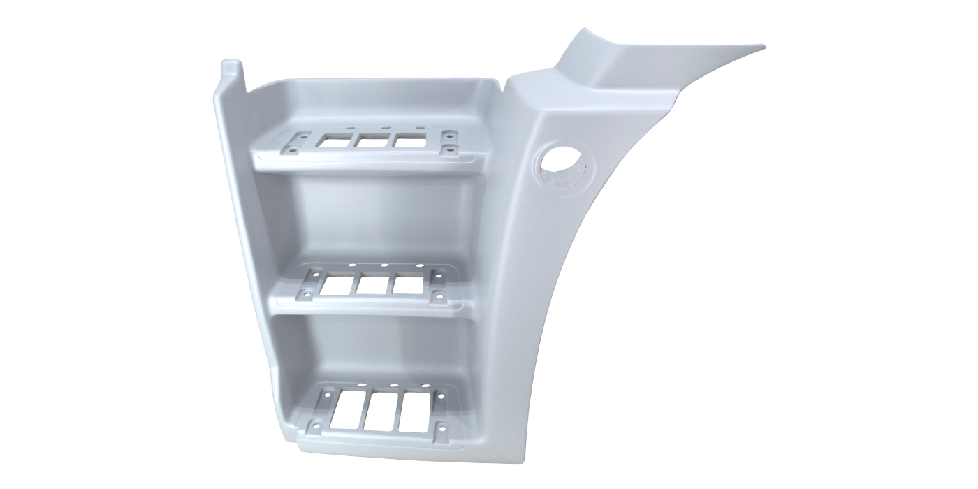 Estribo izquierdo Volkswagen Constellation 320 (3 escalones)